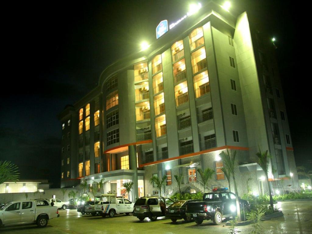 Best Western Plus Elomaz Hotel Asaba Buitenkant foto