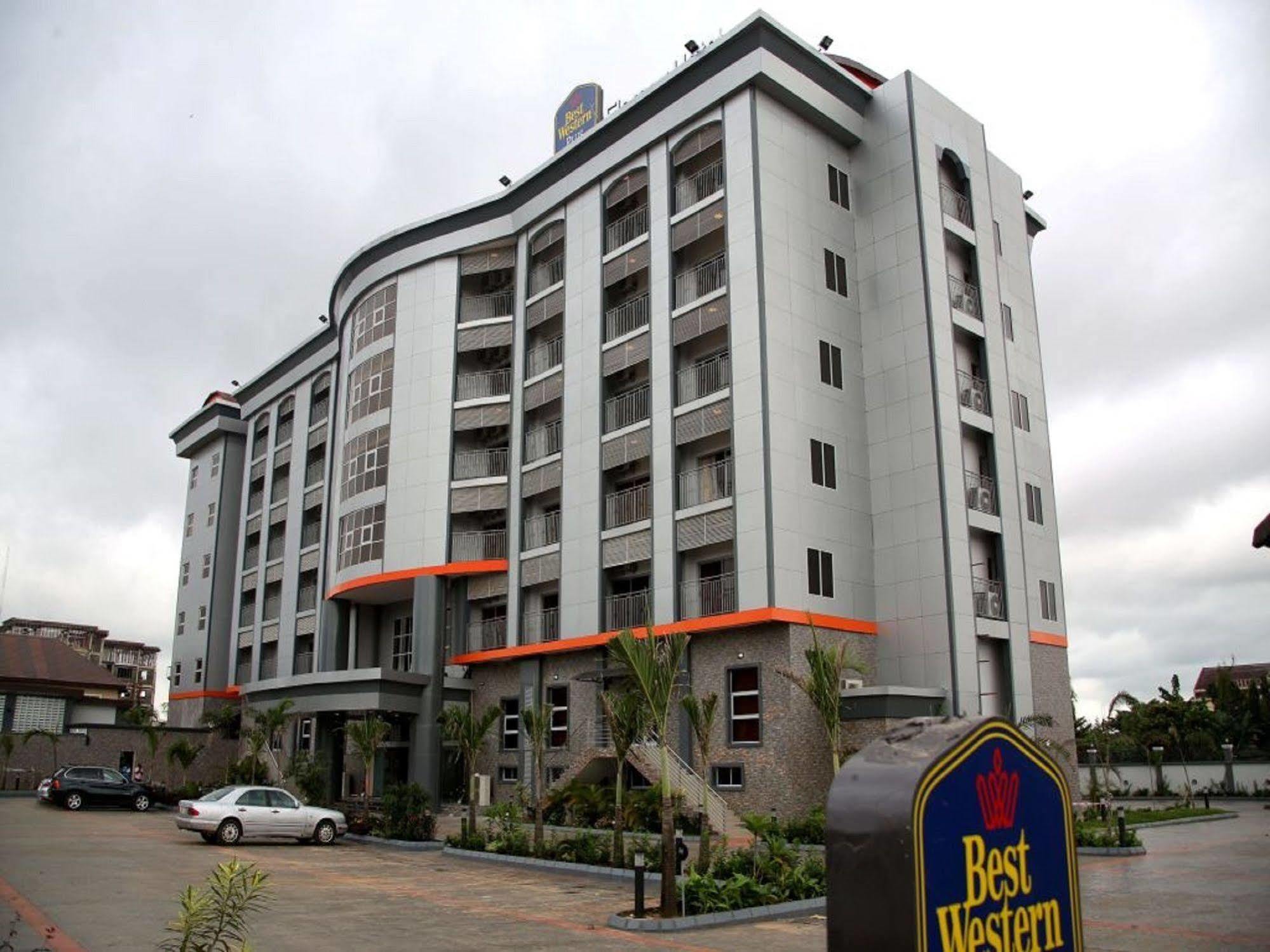 Best Western Plus Elomaz Hotel Asaba Buitenkant foto